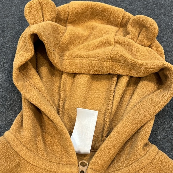 Bear zip up jacket. - Picture 2 of 3